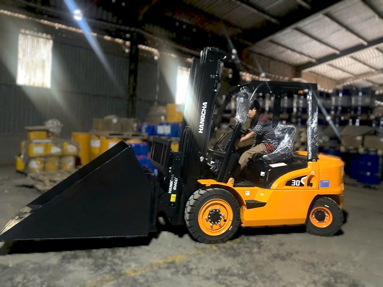 Gầu xe nâng - Gầu xúc xe nâng gia công