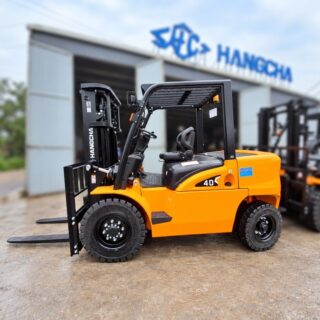 Xe nâng dầu 4 tấn Hangcha CPCD40-XRW76