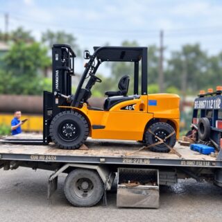 Xe nâng dầu 4 tấn Hangcha CPCD40-XRW76