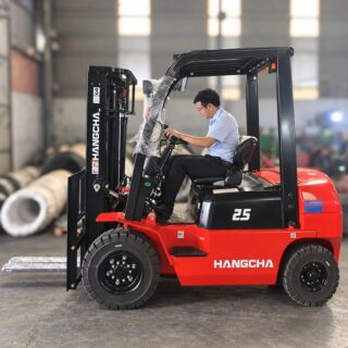 xe nâng dầu 2.5 tấn Hangcha CPCD25-AG28