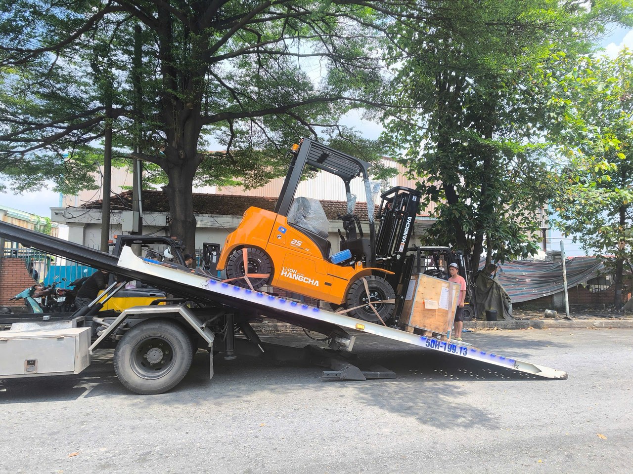 Xe nâng điện 2.5 tấn Hangcha CPD25-XEY2HA-SI