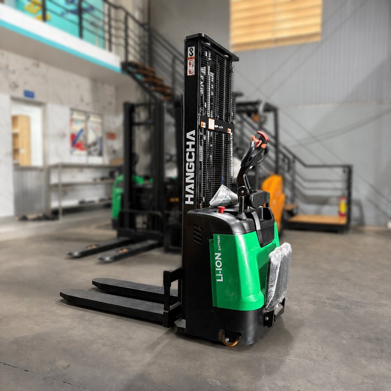 Xe nâng tay điện tầm cao 1.5 tấn Hangcha CDD15-WHL-I – xe nâng pallet vận hành đứng lái, sử dụng pin lithium. Xe nâng tay điện tầm cao 1.5 tấn Hangcha CDD15-WHL-I – xe nâng pallet vận hành đứng lái, sử dụng pin lithium.