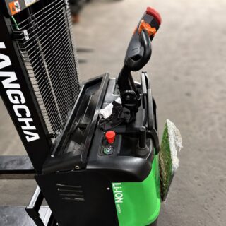 Xe nâng tay điện tầm cao 2.0 tấn CDD20-WHL-I
