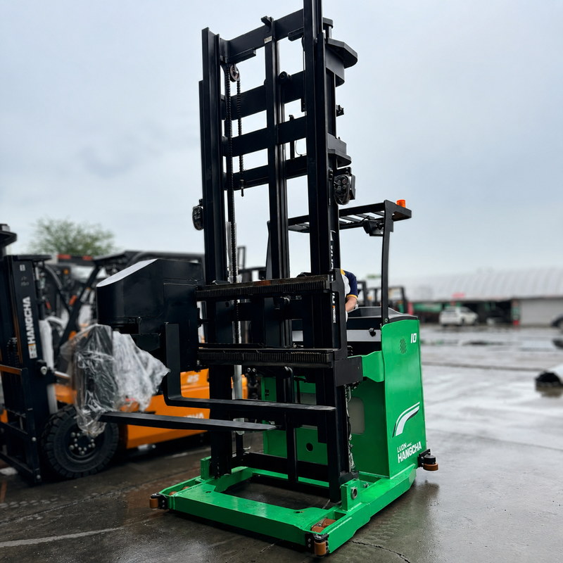 Xe nâng điện VNA 3 chiều CSD10-AEC5S-I HANGCHA 1 tấn Xe nâng điện VNA 3 chiều CSD10-AEC5S-I HANGCHA 1 tấn