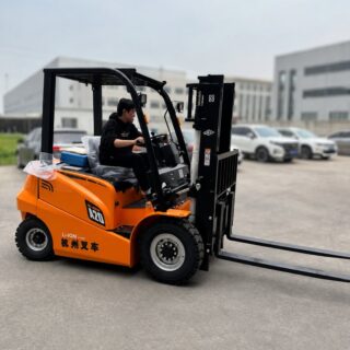 Xe nâng điện 2 tấn Hangcha CPD20-XAJ4-I