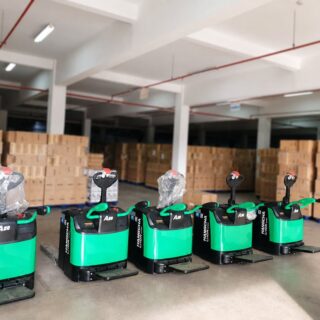 Xe nâng tay điện 2 tấn Hangcha CBD20-AC2S-I