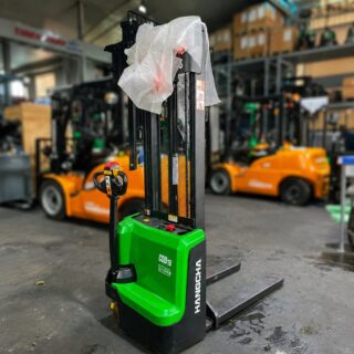 Xe nâng tay điện cao 1.5 tấn HANGCHA CDD15-WS-I